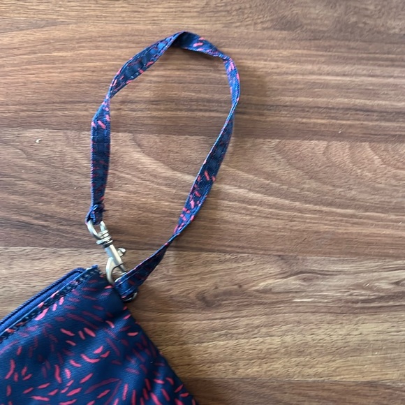 Baggallini wristlet - Picture 3 of 6